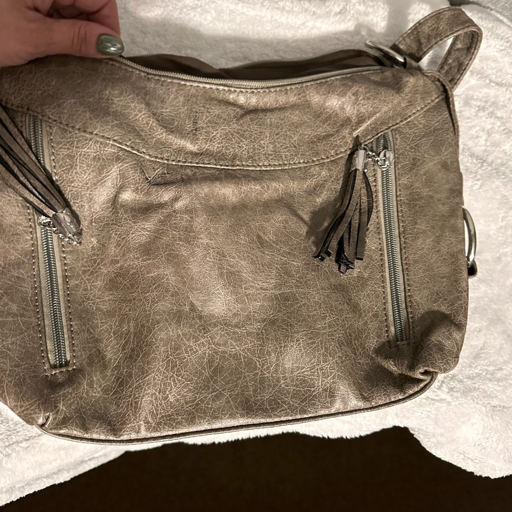 Cute satchel handbag with small mark